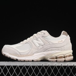 NEW BALANCE 2002R BEIGE