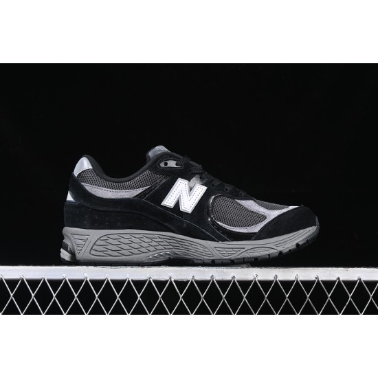 NEW BALANCE 2002R BLACK